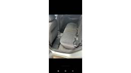 FORD - FOCUS - 2007/2008 - Prata - R$ 28.000,00